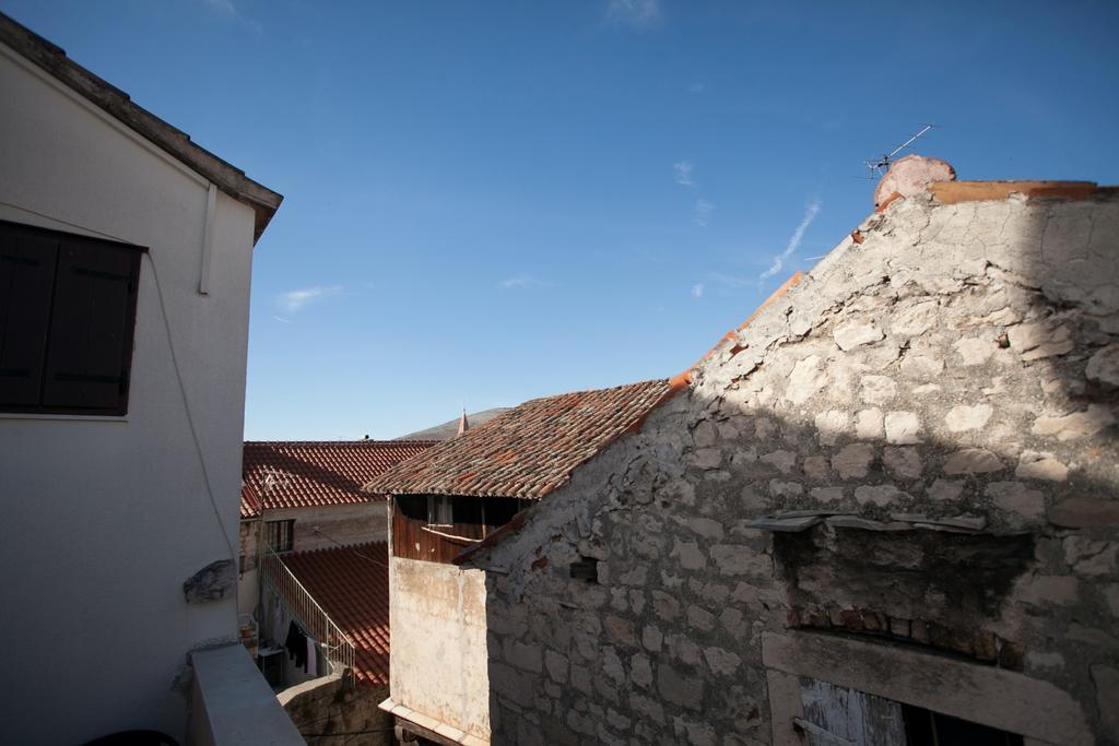 Guest House Trifora Trogir Exterior photo