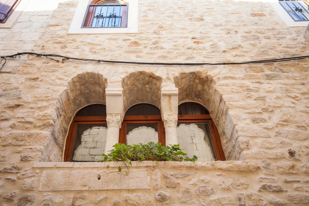 Guest House Trifora Trogir Exterior photo