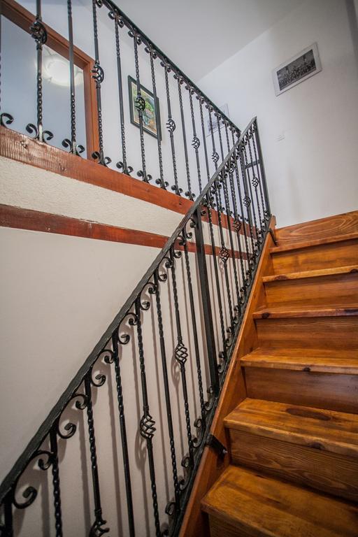 Guest House Trifora Trogir Exterior photo